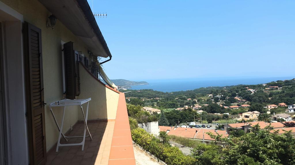 Casa Leoni Capoliveri  Kamer foto