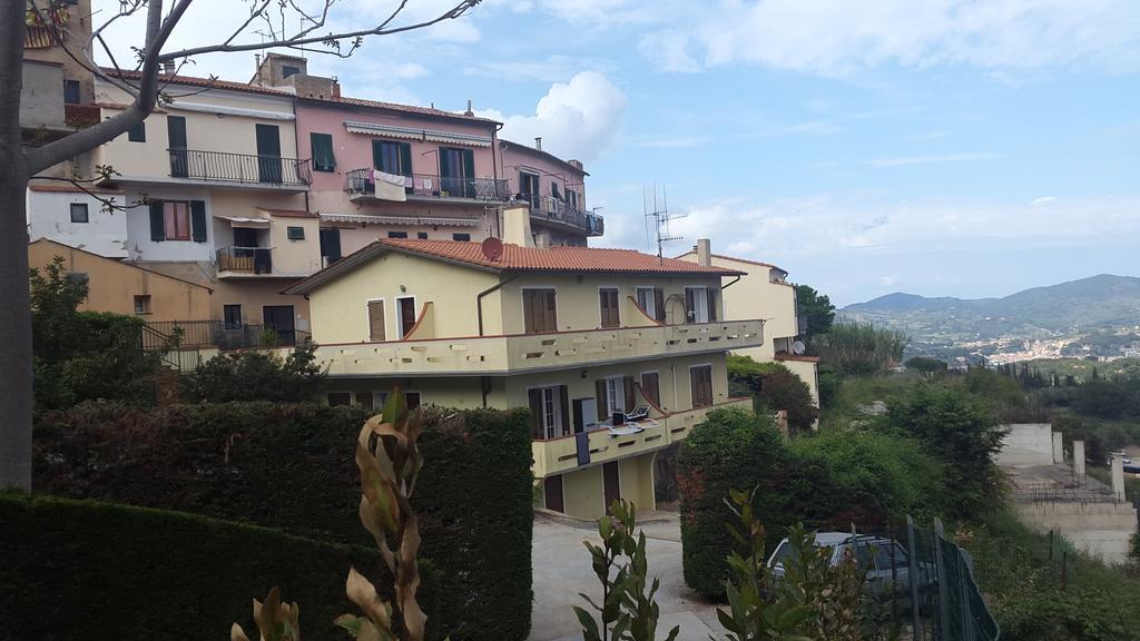 Casa Leoni Capoliveri  Buitenkant foto