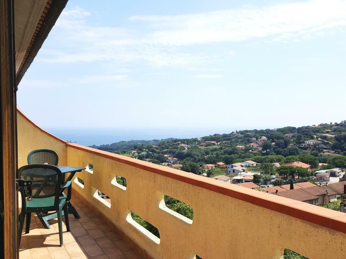 Casa Leoni Capoliveri  Buitenkant foto